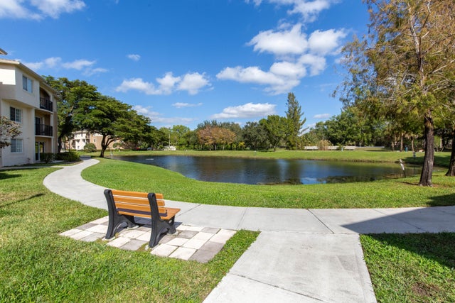 4 of 11 - 1100 Crestwood Court S #1110, Royal Palm Beach, FL