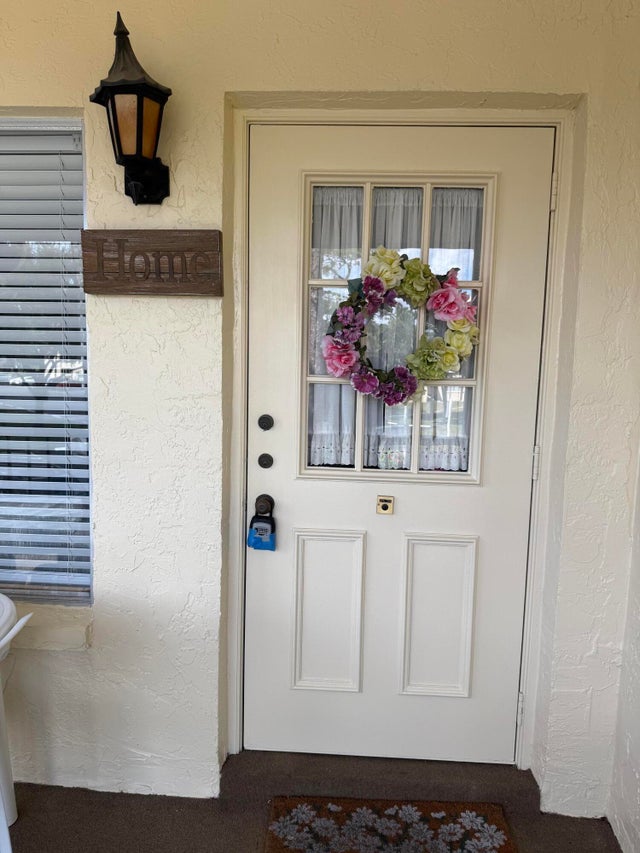 133 Lake Pine Circle #a-2, Greenacres