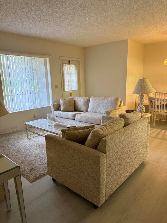 1 of 8 - 133 Lake Pine Circle #b-1, Greenacres, FL