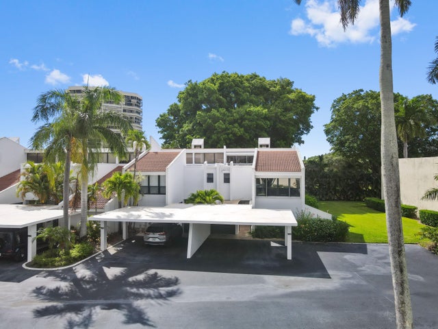 2 of 51 - 1900 Presidential Wy #1-f, West Palm Beach, FL