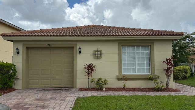 Photo of Listing #RX-11102352