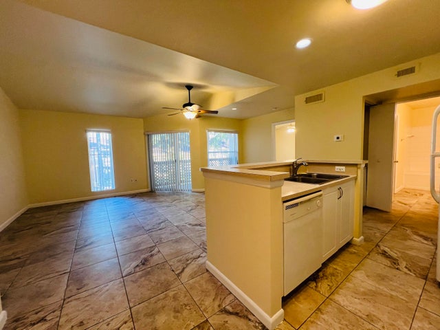 3 of 21 - 4791 Via Palm Lakes #1710, West Palm Beach, FL