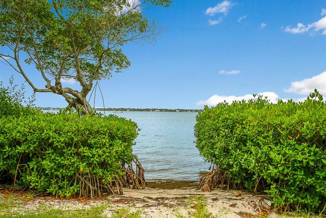 2 of 30 - 269 Ne Edgewater Drive, Stuart, FL