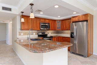 Photo of Listing #RX-11102705