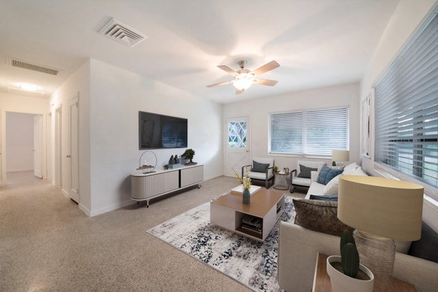 2 of 19 - 2219 W Pineridge Court, Delray Beach, FL