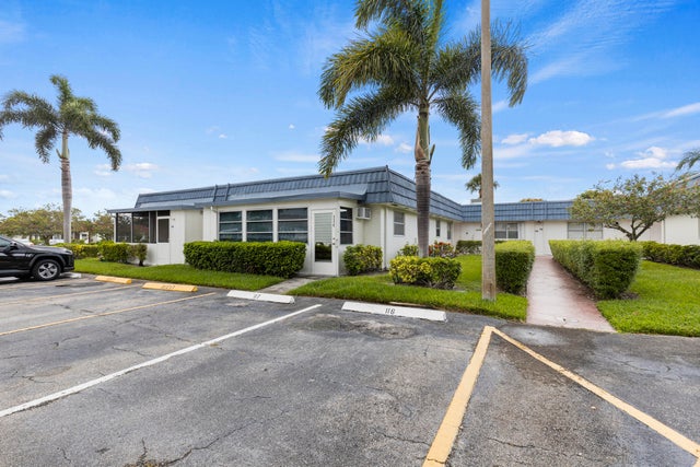 2 of 27 - 117 Waterford #e, Delray Beach, FL