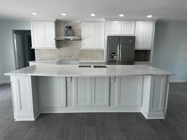 3 of 24 - 606 Conn Wy, Vero Beach, FL