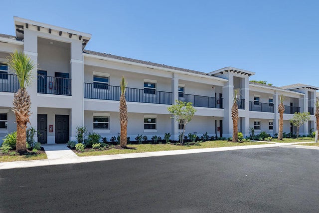 3 of 26 - 1850 Nebraska Av #201, Fort Pierce, FL