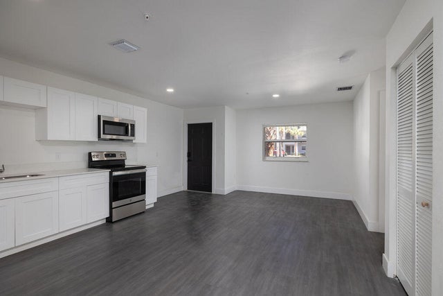 4 of 26 - 1850 Nebraska Av #201, Fort Pierce, FL