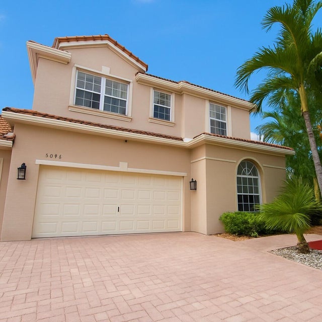 1 of 40 - 2394 Kemps Bay, West Palm Beach, FL
