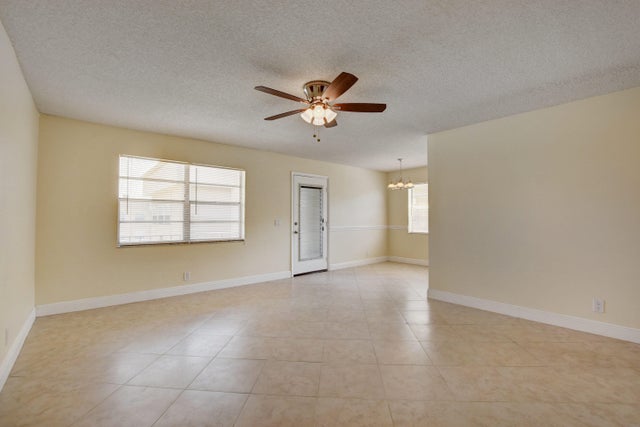 5 of 24 - 127 Burgundy C #127, Delray Beach, FL