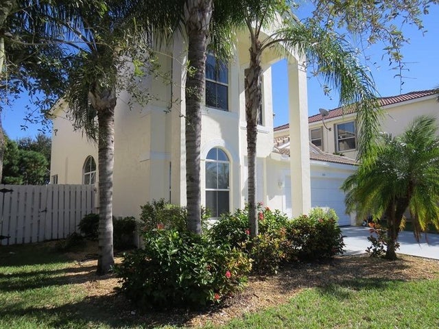 1 of 14 - 5101 Prairie Dunes Village Circle, Lake Worth, FL