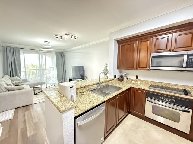 5 of 17 - 1660 Renaissance Commons Boulevard #2604, Boynton Beach, FL