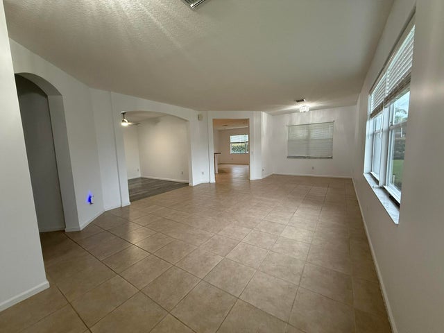 5 of 40 - 2100 Mariner Bay Boulevard, Fort Pierce, FL
