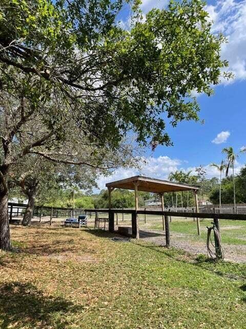 4 of 40 - 12440 Tangerine Blvd, West Palm Beach, FL