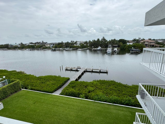 3 of 19 - 3501 S Ocean Boulevard #406, South Palm Beach, FL