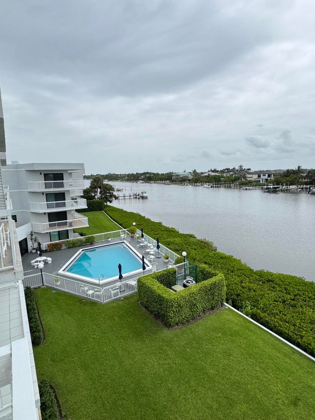 4 of 19 - 3501 S Ocean Boulevard #406, South Palm Beach, FL