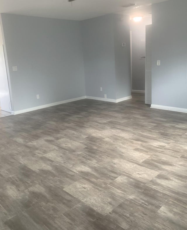 3 of 14 - 6030 Wolfe Street, Jupiter, FL