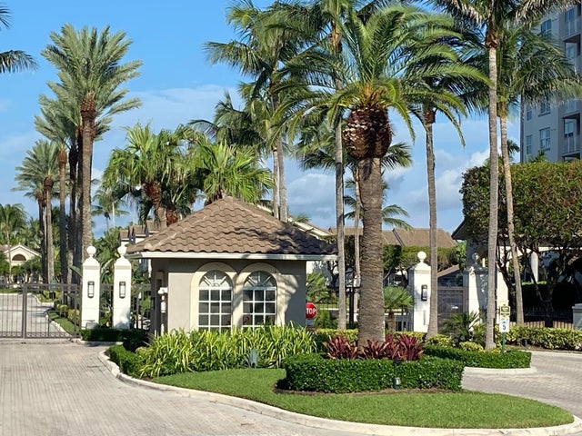 2 of 29 - 3606 S Ocean Boulevard #406, Highland Beach, FL