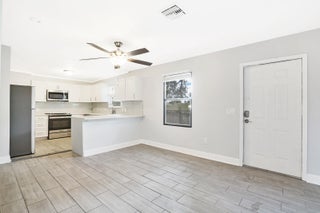 Photo of Listing #RX-11105035