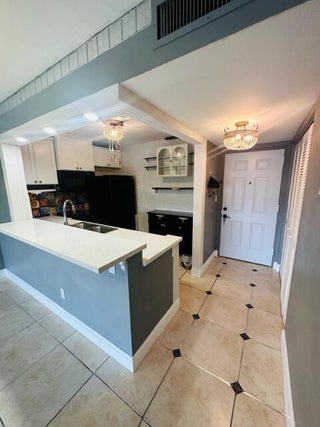 Photo of Listing #RX-11105505