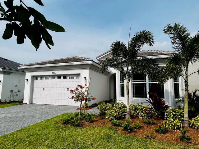 4 of 48 - 5401 Pecan Drive, Westlake, FL