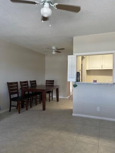 2 of 13 - 37 Kingswood B #37, West Palm Beach, FL
