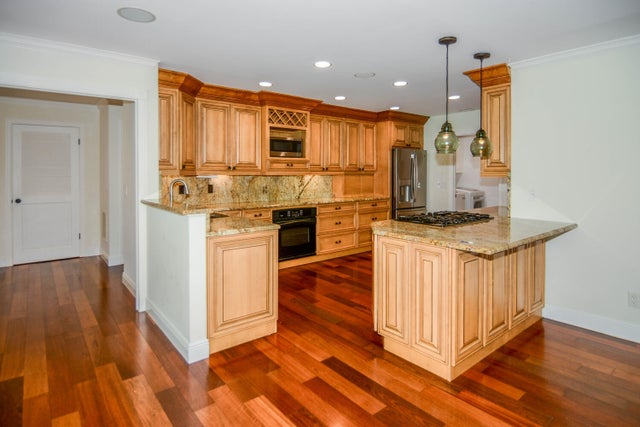 4 of 45 - 3301 Embassy Drive, West Palm Beach, FL
