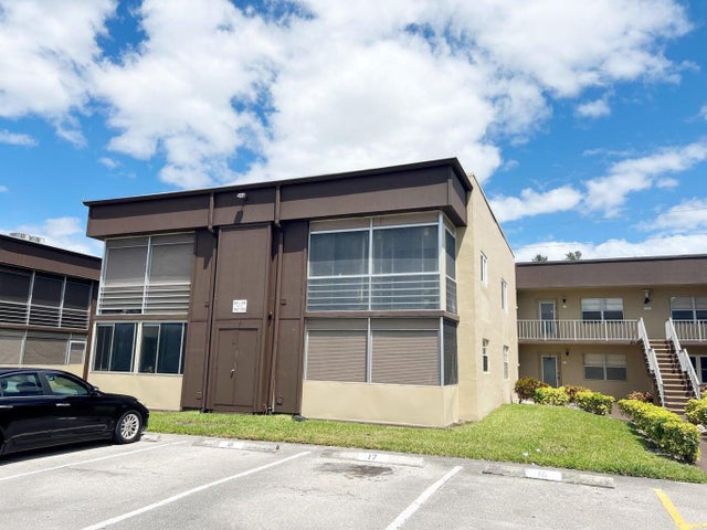 1 of 9 - 785 Burgundy Q, Delray Beach, FL