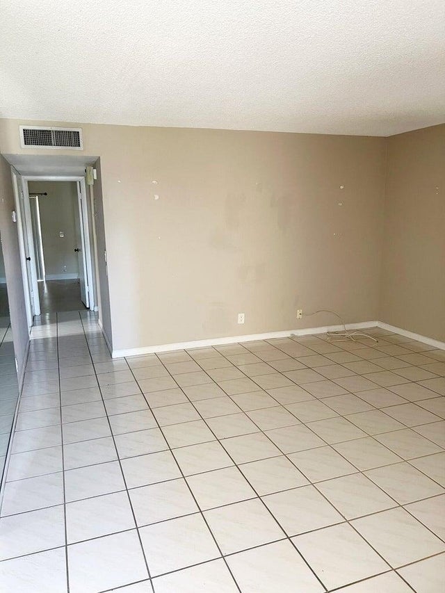 5 of 9 - 785 Burgundy Q, Delray Beach, FL