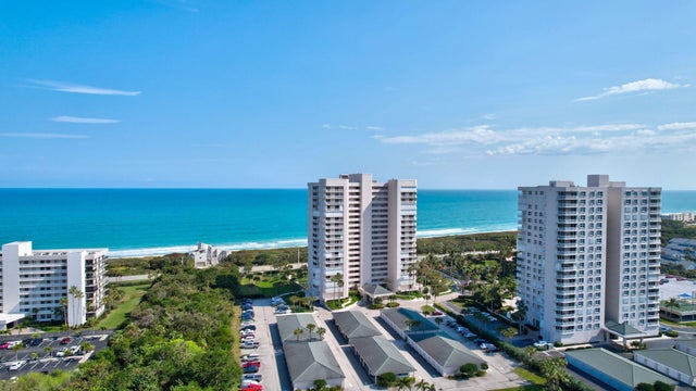 2 of 29 - 5051 North Highway A1a #penthouse 2-3, Hutchinson Island, FL