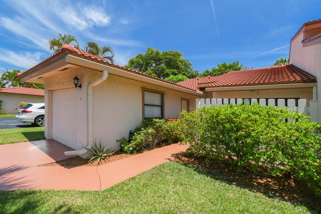 2 of 38 - 130 Palm Avenue #6, Jupiter, FL