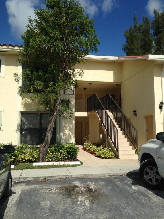 1 of 8 - 1447 Lake Crystal Drive E #e, West Palm Beach, FL