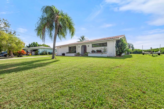 1 of 31 - 1075 Se Coral Reef Street, Port Saint Lucie, FL