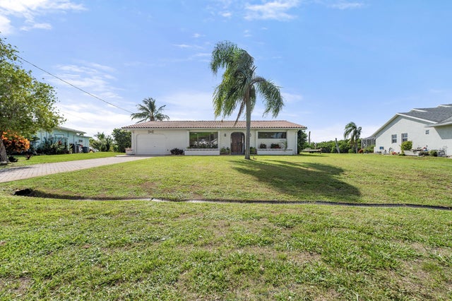 3 of 31 - 1075 Se Coral Reef Street, Port Saint Lucie, FL