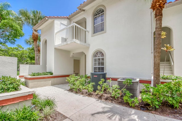 2 of 26 - 106 Cypress Point Drive, Palm Beach Gardens, FL