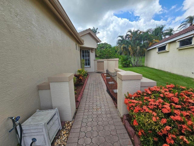 2 of 12 - 660 Sw Treasure Cove, Port Saint Lucie, FL