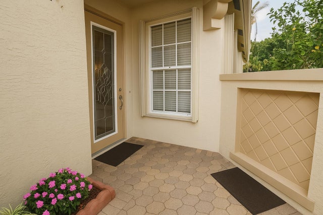 3 of 12 - 660 Sw Treasure Cove, Port Saint Lucie, FL