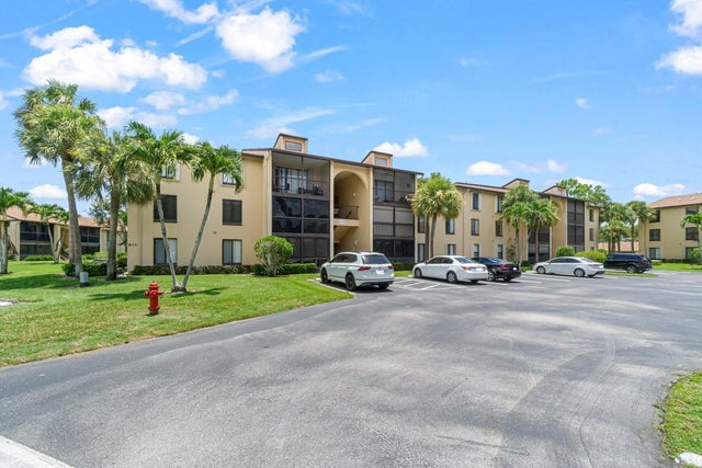3 of 39 - 811 Sky Pine Way #a2, Greenacres, FL