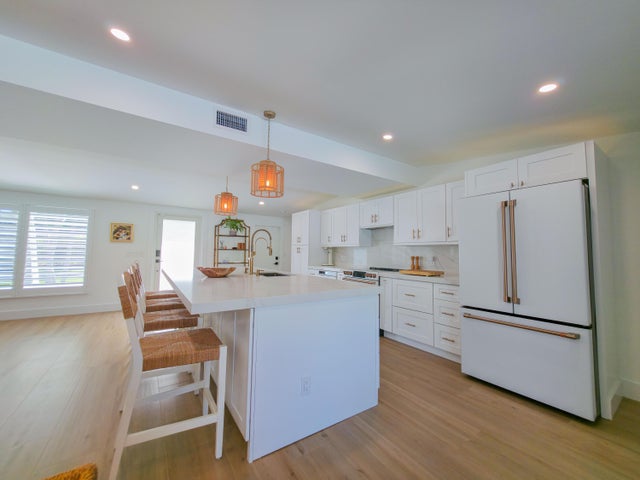 4 of 35 - 720 Eastwind Drive, North Palm Beach, FL