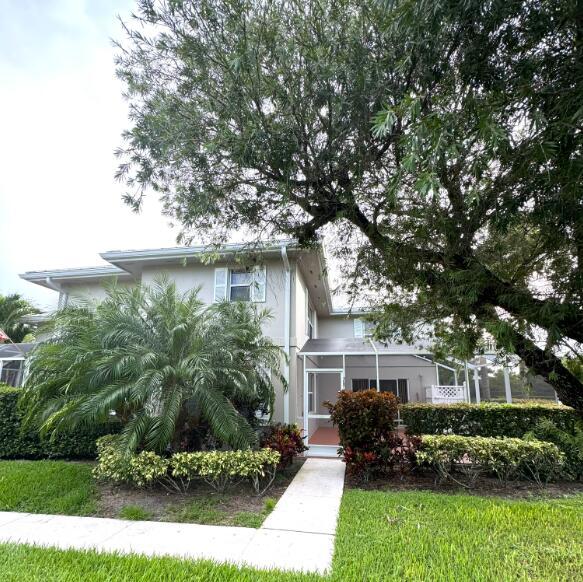 2813 Sw Lakemont Place, Palm City