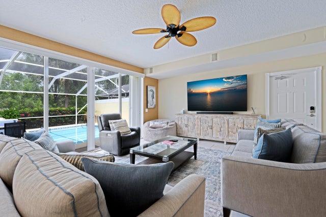 5 of 32 - 435 Capistrano Drive, Palm Beach Gardens, FL