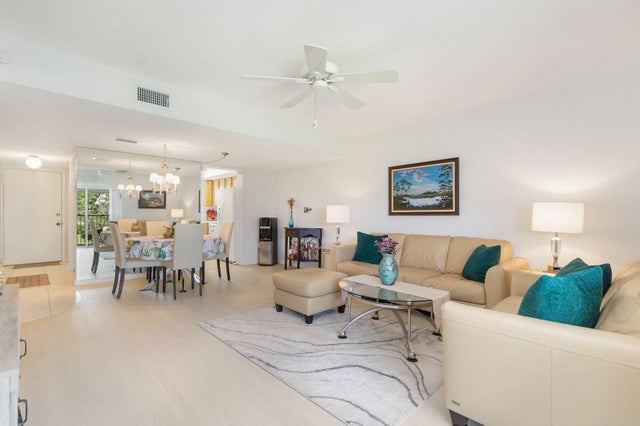 4 of 29 - 18081 Se Country Club Drive #98-10, Tequesta, FL