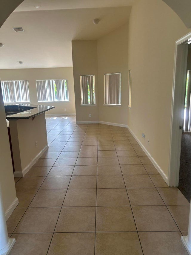 2 of 15 - 1821 Sw California Boulevard, Port Saint Lucie, FL