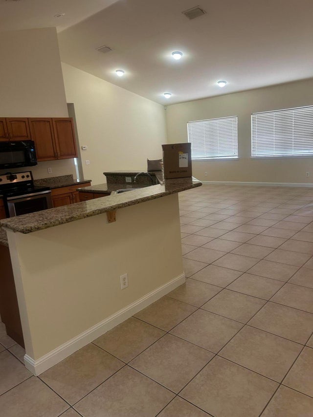 3 of 15 - 1821 Sw California Boulevard, Port Saint Lucie, FL