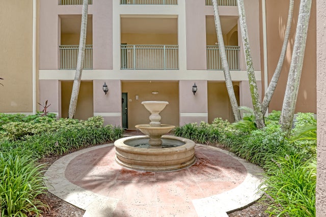 4 of 49 - 11710 St Andrews Place #204, Wellington, FL