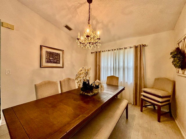 4 of 32 - 2153 Amesbury Circle, Wellington, FL