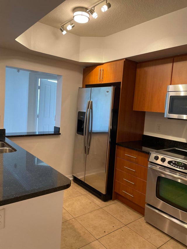 5 of 22 - 600 S Dixie Highway #515, West Palm Beach, FL