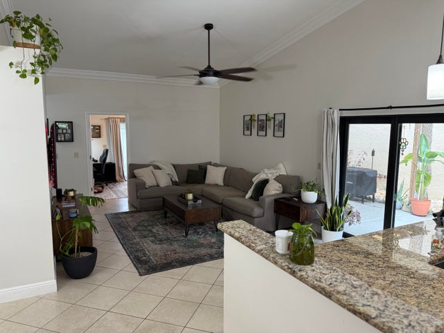 5 of 18 - 7 Hawthorne Lane, Boynton Beach, FL