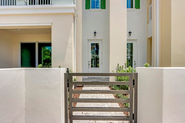 3 of 49 - 12556 Gross Pointe Drive, Palm Beach Gardens, FL